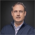 Headshot of Simon Morgenstern, EVP Finance, CHG-Meridian